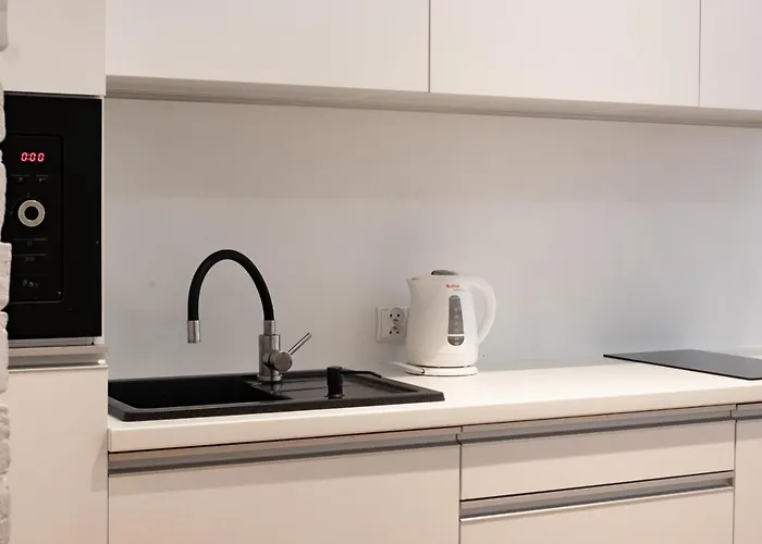 Lägenhet Z Upadkiem Ikara / With The Fall Of Icarus *